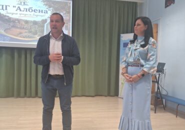 Обмяна на опит: Директори на детски градини от Пазарджик и Пловдив посетиха ДГ "Албена" (СНИМКИ)