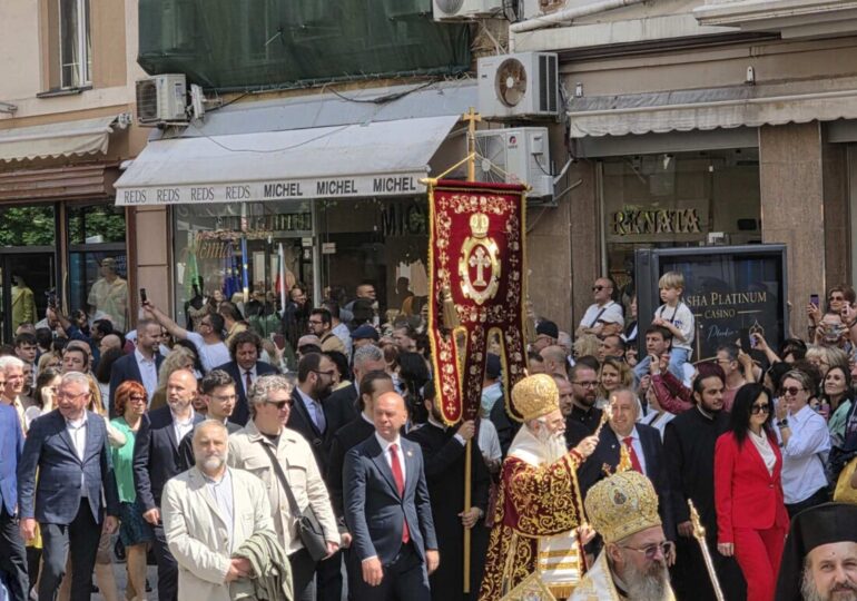 "Има празници, които носим в сърцето си": Пловдив отбеляза тържествено 24 май (СНИМКИ и ВИДЕО)