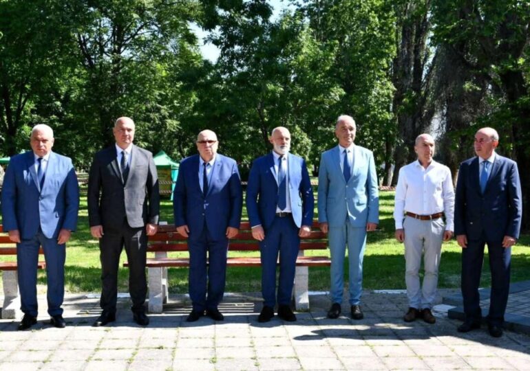 "Един град не се крепи само на камък и история, а на хората": Честит празник, Асеновград! (ГАЛЕРИЯ) 19 "Един град не се крепи само на камък и история, а на хората": Честит празник, Асеновград! (ГАЛЕРИЯ)