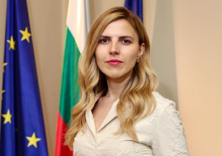Външният министър: България не налага вето върху новия пакет санкции срещу Русия