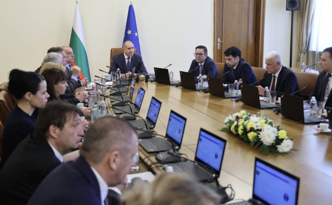 „Край на безобразните обществени поръчки“: Радев представи системата СИГМА (ВИДЕО)