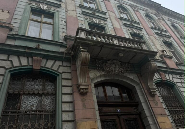 Община Пловдив стартира обществена поръчка за реставрацията на емблематичната сграда на БНБ