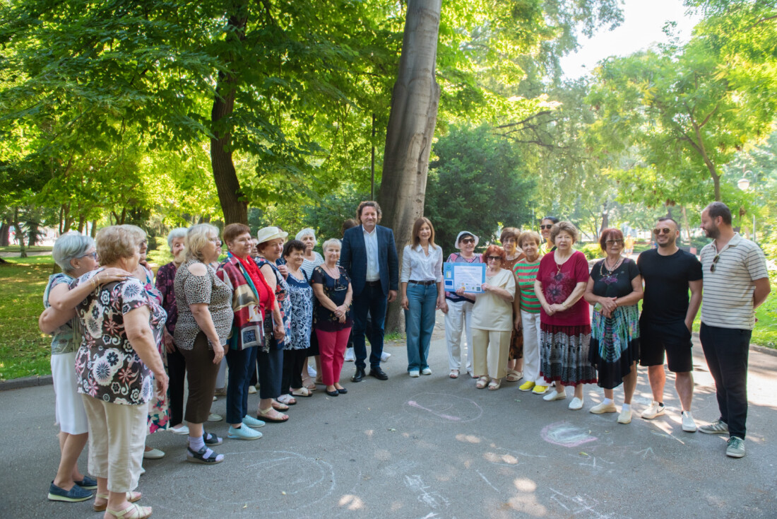Спортуващи дами от Пловдив вдъхновяват гости от Италия и Северна Македония (СНИМКИ)