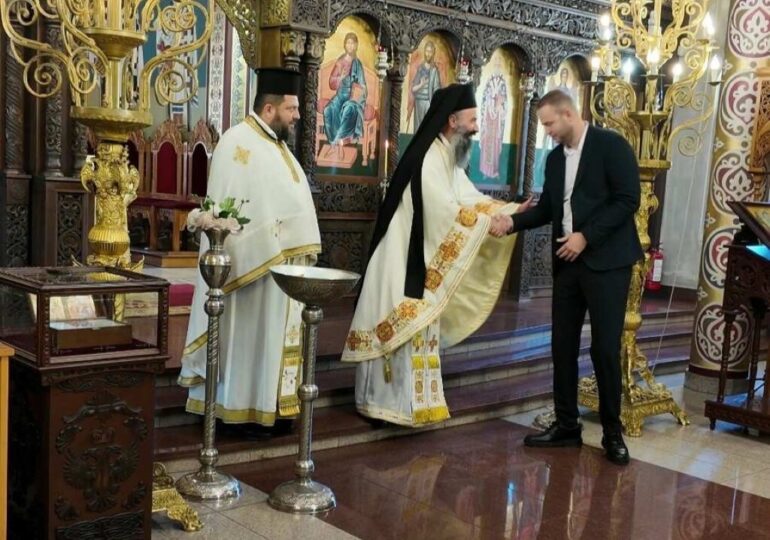 Църковното настоятелство в храм "Свето Преображение Господне" в "Тракия" е с нов председател (СНИМКИ)