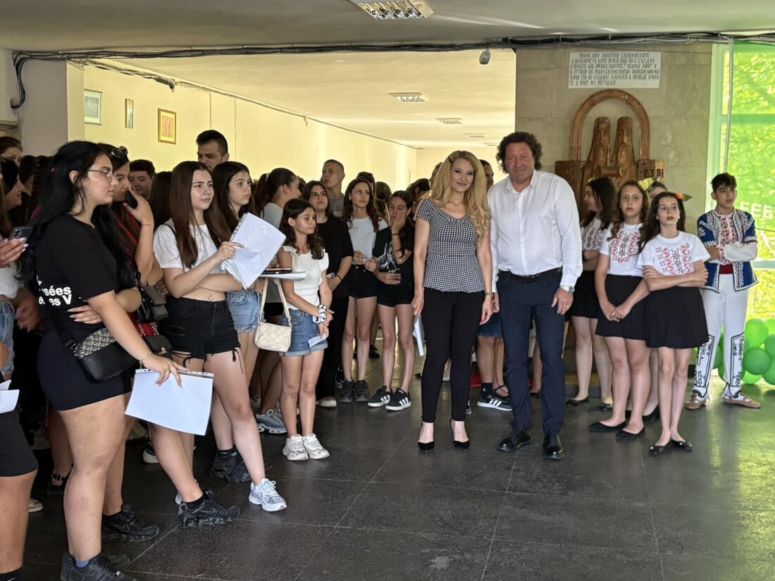 Нов STEM център отвори врати в СУ „Св. Константин-Кирил Философ“ в район „Южен“ (СНИМКИ)