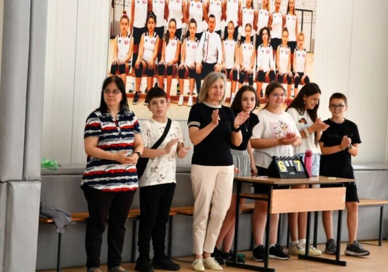 Те доказаха, че няма невъзможни неща: Ученици от Тополово покориха България (ГАЛЕРИЯ) 5 Те доказаха, че няма невъзможни неща: Ученици от Тополово покориха България (ГАЛЕРИЯ)