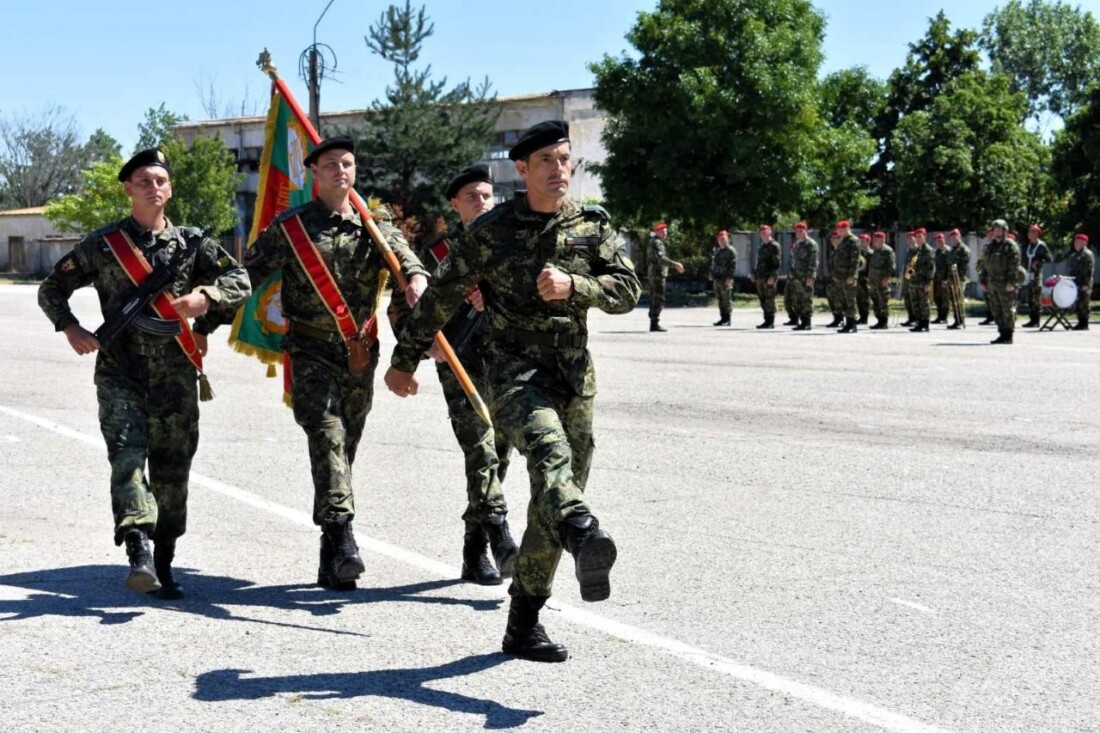 IV Артилерийски полк - Асеновград е с нов командир (СНИМКИ) 1 IV Артилерийски полк - Асеновград е с нов командир (СНИМКИ)