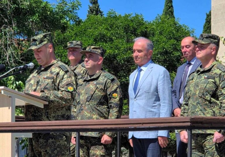 IV Артилерийски полк - Асеновград е с нов командир (СНИМКИ) 4 IV Артилерийски полк - Асеновград е с нов командир (СНИМКИ)