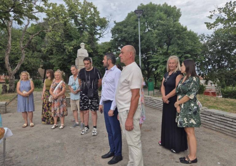 "Сърцето на Белащица ще забие в нов, още по-красив ритъм": Изграждат нов парк в центъра на селото (СНИМКИ)