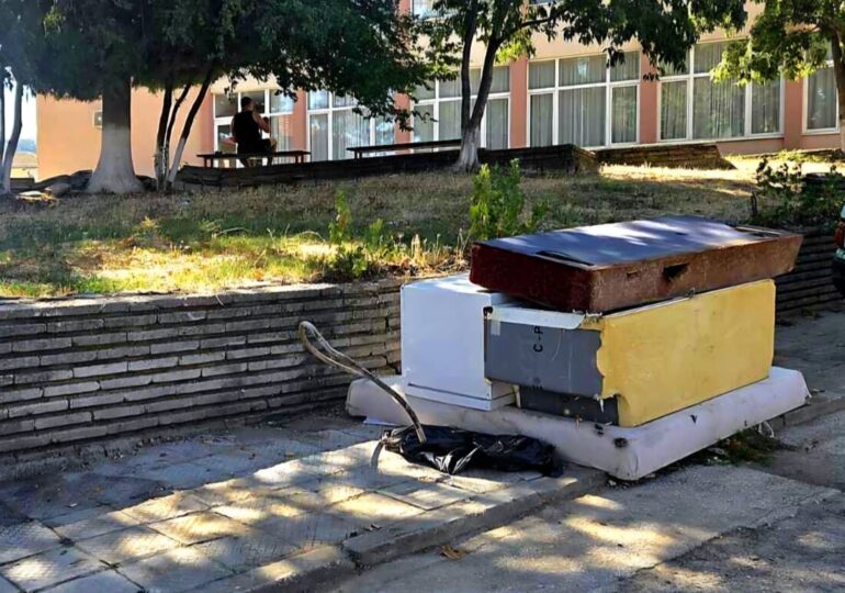 Важно: Събират напълно безплатно непотребни мебели в Асеновград