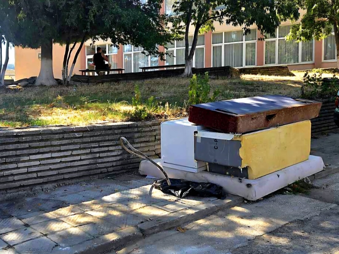 Важно: Събират напълно безплатно непотребни мебели в Асеновград