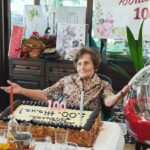 Баба Жана от Граф Игнатиево отпразнува 100-годишен юбилей (СНИМКИ)