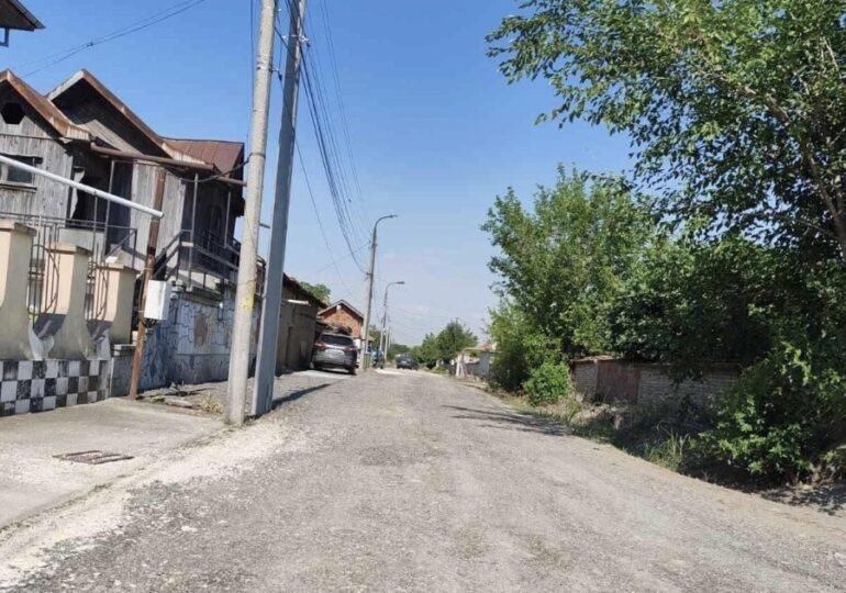 Обновяват улици в села в Първомайско (СНИМКИ) 4 Обновяват улици в села в Първомайско (СНИМКИ)