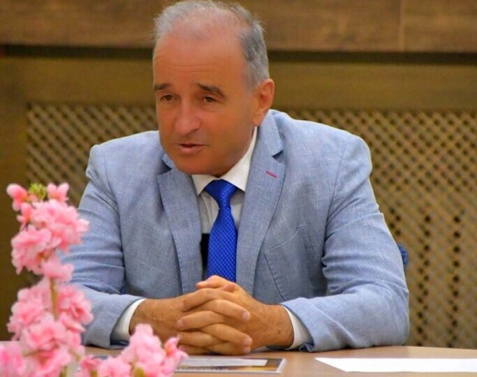 Кметът на Асеновград награди смелчаци, помогнали при гасенето на пожара край депото за отпадъци (ГАЛЕРИЯ)