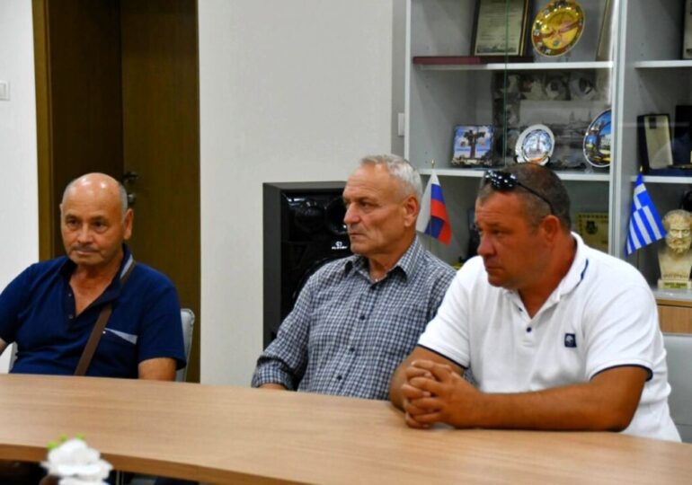 Кметът на Асеновград награди смелчаци, помогнали при гасенето на пожара край депото за отпадъци (ГАЛЕРИЯ)