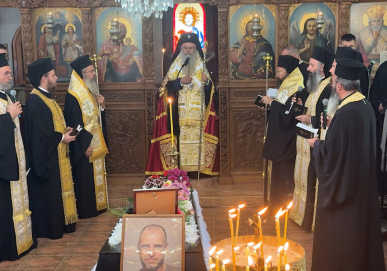 Кричим си взе последно сбогом с Георги Кузев, опелото му възглави лично митрополит Николай