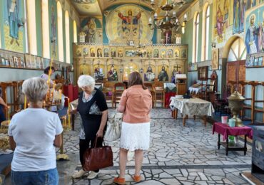 Храмовете в Община Марица се изпълниха с миряни за Успение Богородично (ГАЛЕРИЯ)