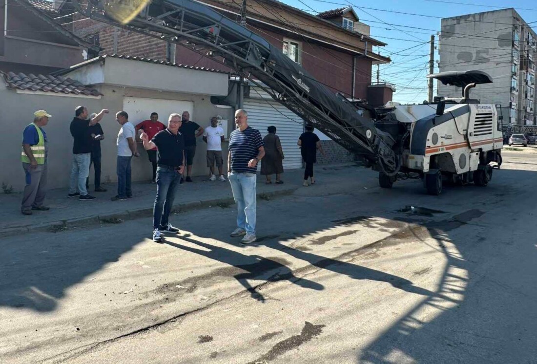 Започна преасфалтирането на важен пътен участък в район „Източен“ (СНИМКИ)