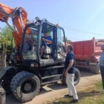 Асфалтират важна улица в Цалапица (СНИМКИ) 1 Асфалтират важна улица в Цалапица (СНИМКИ)