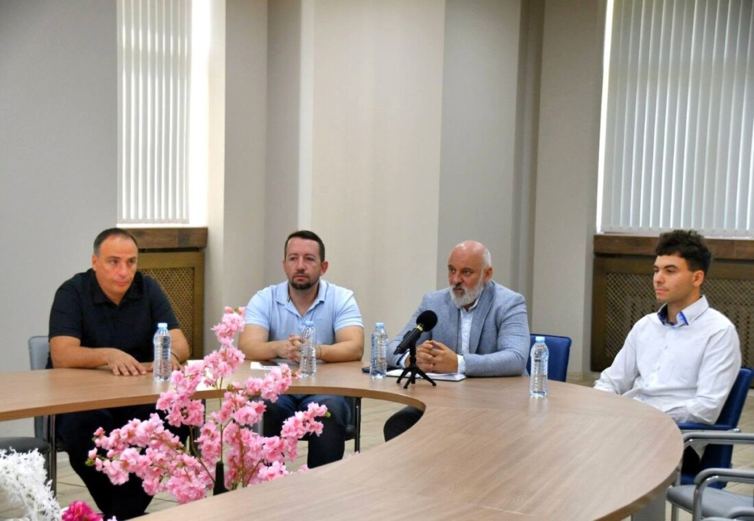 Асеновград въвежда мобилно приложение за градския транспорт (СНИМКИ)