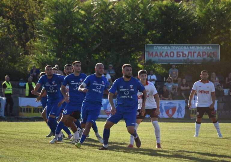С пет победи от пет мача: Спартак Пловдив продължава без грешка в Трета лига (СНИМКИ)