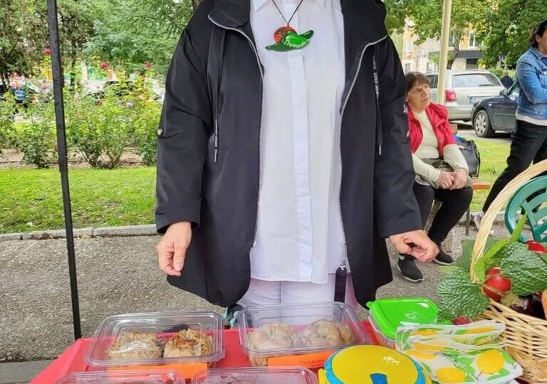 Празникът на лютеницата в Първомай събра вкус и традиции (ГАЛЕРИЯ) 11 Празникът на лютеницата в Първомай събра вкус и традиции (ГАЛЕРИЯ)