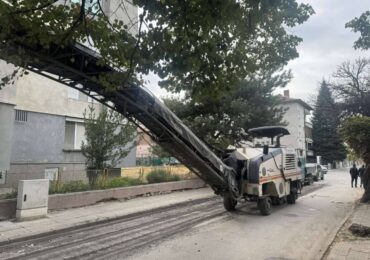 Започна цялостeн ремонт на улица в пловдивския район „Източен“ (СНИМКИ)