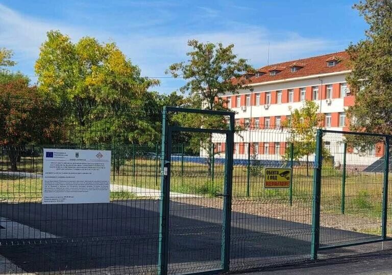 Продължава обновяването на пътната инфраструктура в Първомай (ГАЛЕРИЯ) 1 Продължава обновяването на пътната инфраструктура в Първомай (ГАЛЕРИЯ)