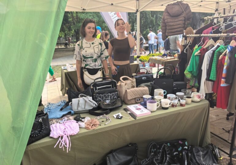 Със зелени идеи, забавления и благородна кауза Re:Bazaar отново завладя район „Южен“ в Пловдив (СНИМКИ)