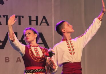 С много музика, песни и добро настроение: Започна третото издание на "Празникът на Кючука" (СНИМКИ и ВИДЕО)