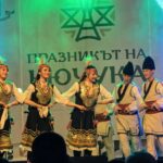 С над 1000 участници: „Празникът на Кючука“ се утвърди като истински фестивал на традициите и българския дух (ВИДЕО и СНИМКИ) 2 С над 1000 участници: „Празникът на Кючука“ се утвърди като истински фестивал на традициите и българския дух (ВИДЕО и СНИМКИ)
