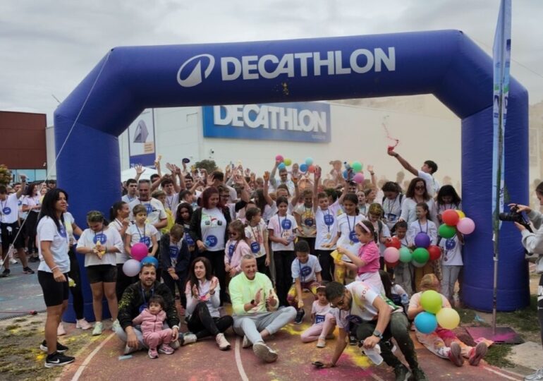 Стотици се включиха в DECATHLON Color Run в пловдивския район „Тракия“ (СНИМКИ)