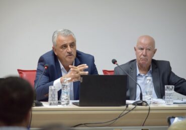 Детски площадки и решения по инфраструктурни проекти влязоха в дневния ред на Общински съвет – Марица