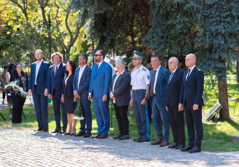 Пловдив отбелязва 141 години от Съединението на България и празника на града (ГАЛЕРИЯ)