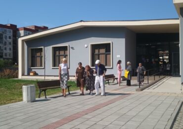 Две години ЦСЗУ: Подкрепа за над 2000 деца и възрастни и незабравим урок от 100-годишната Сание Юсуфова (СНИМКИ)