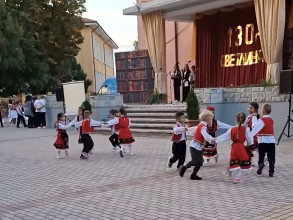 Кметът Николай Митков уважи тържеството по повод 130 години НЧ „Селска пробуда – 1896“ в село Градина (СНИМКИ)
