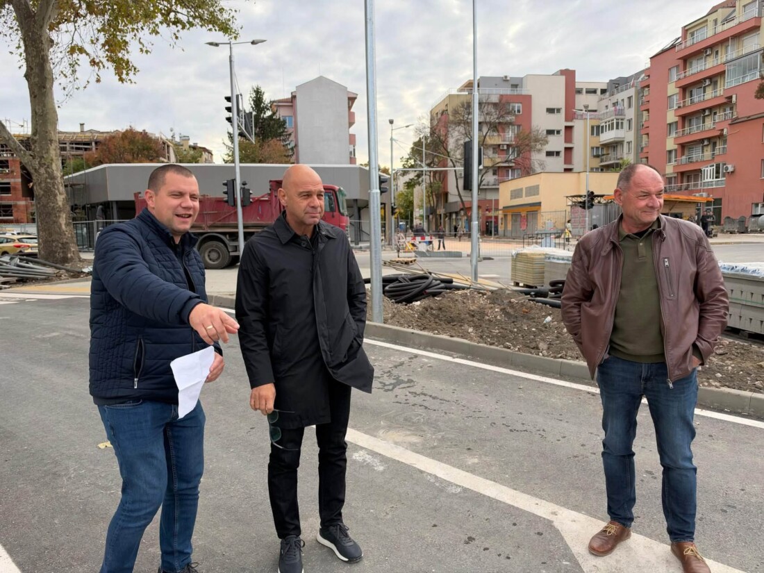 Докъде стигна изграждането на пробива под Централна гара в Пловдив? (СНИМКИ) 2 Докъде стигна изграждането на пробива под Централна гара в Пловдив? (СНИМКИ)
