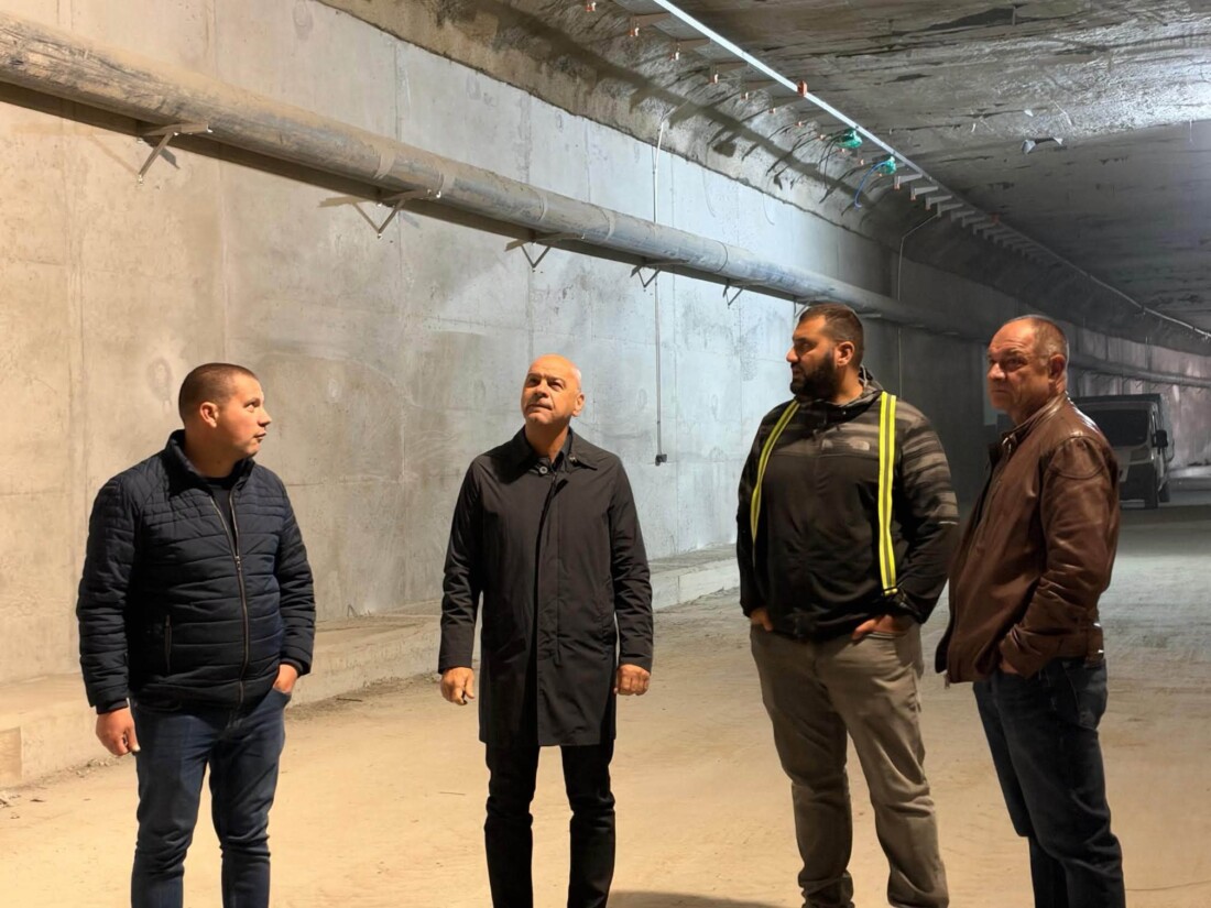 Докъде стигна изграждането на пробива под Централна гара в Пловдив? (СНИМКИ)