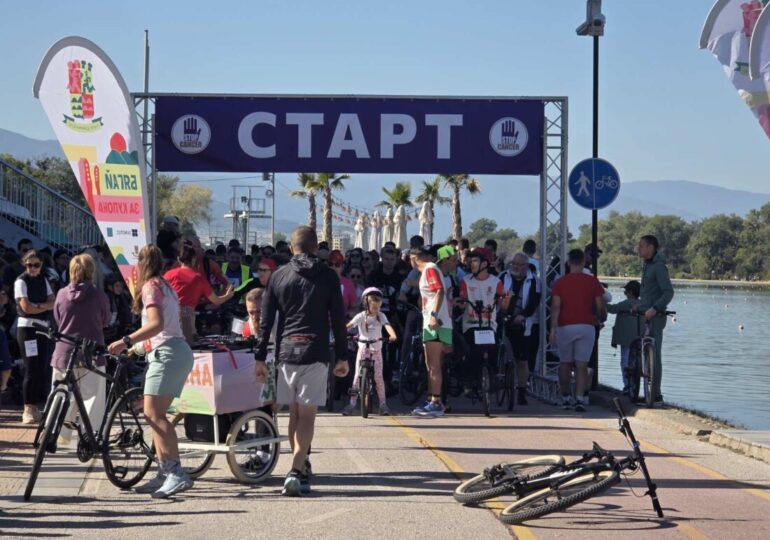 За 10-и път: Стотици пловдивчани се включиха в благотворителeн крос срещу рака (ВИДЕО и СНИМКИ) 5 За 10-и път: Стотици пловдивчани се включиха в благотворителeн крос срещу рака (ВИДЕО и СНИМКИ)